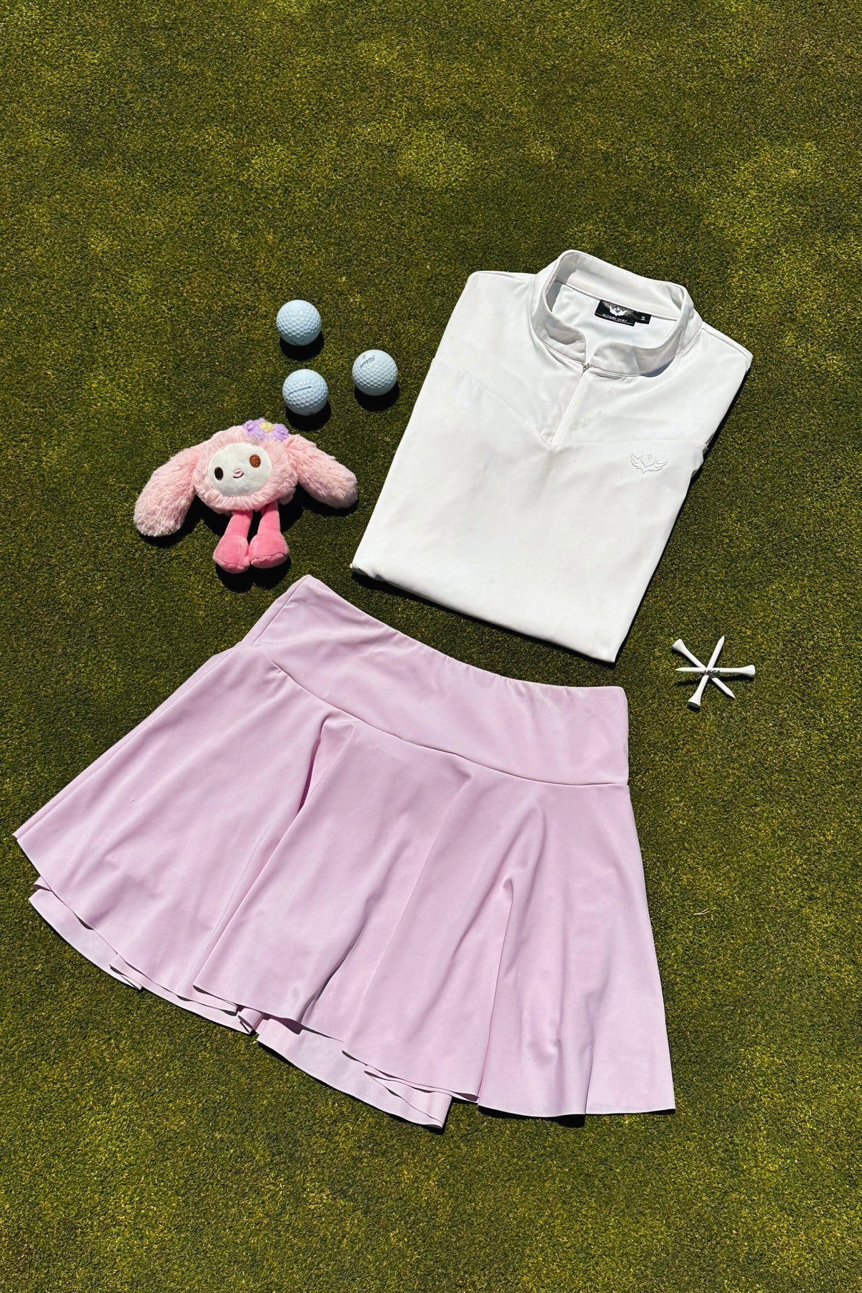 White Long Sleeve
Performance Top